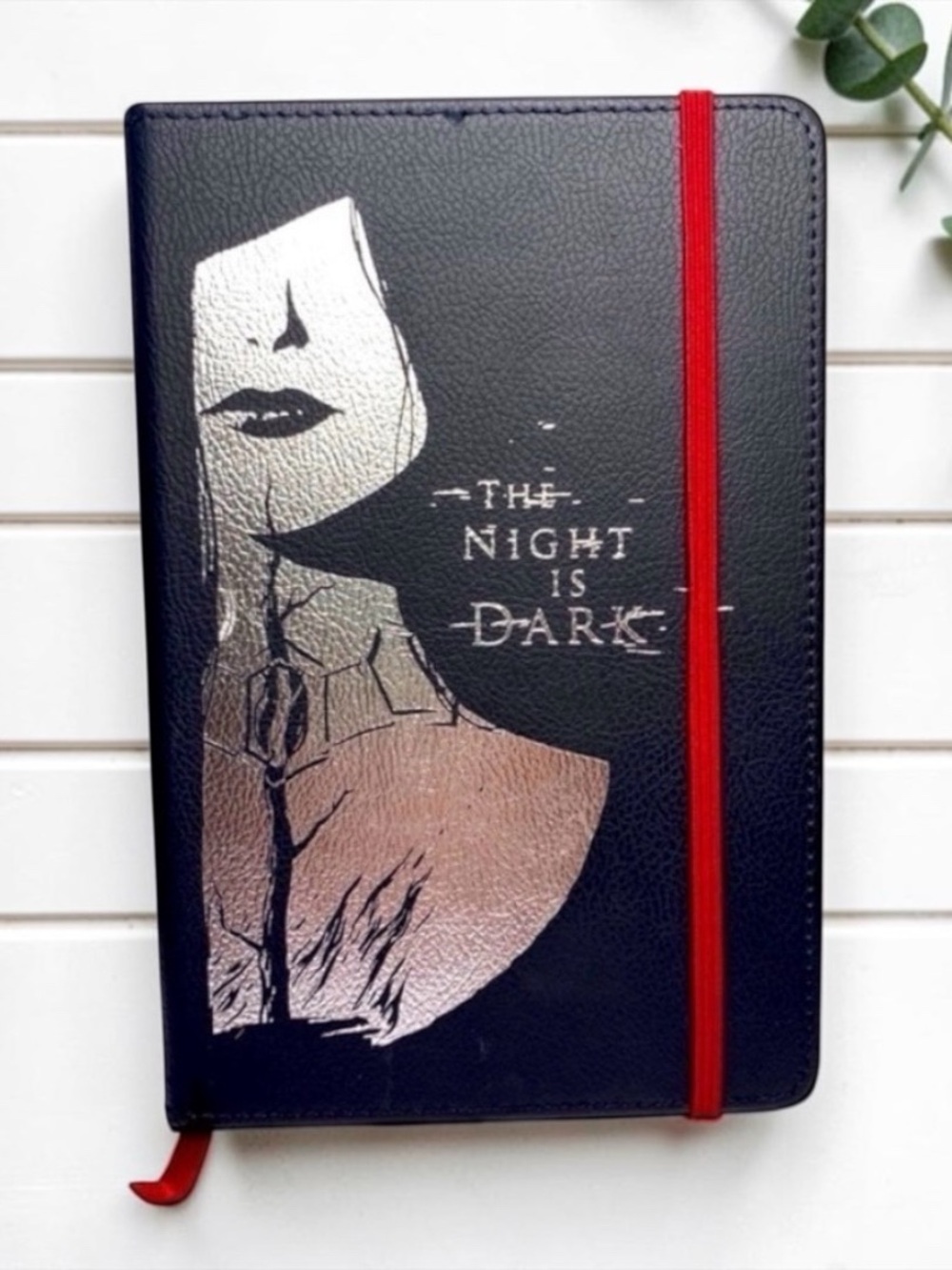 Game of Thrones The Night Is Dark & Full of Terrors HBO Journal Notebook 2016